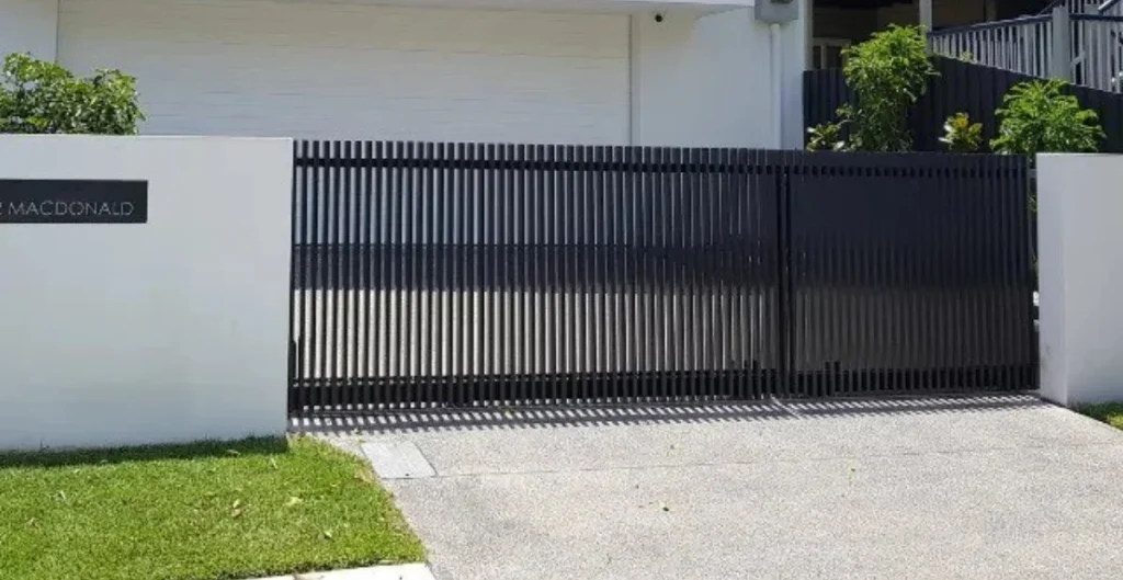 sliding-gates